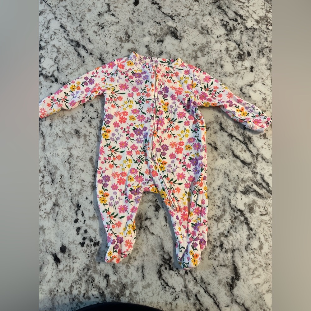 Old Navy Zipper Footie!